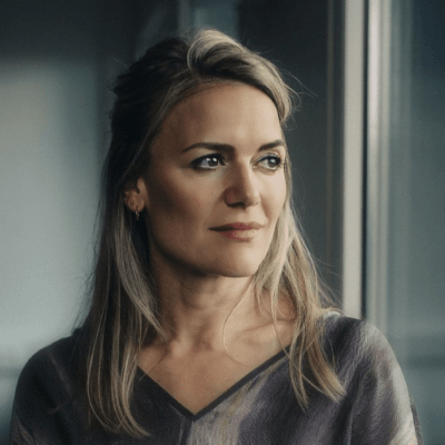 de Haan, Sara Sara de Haan